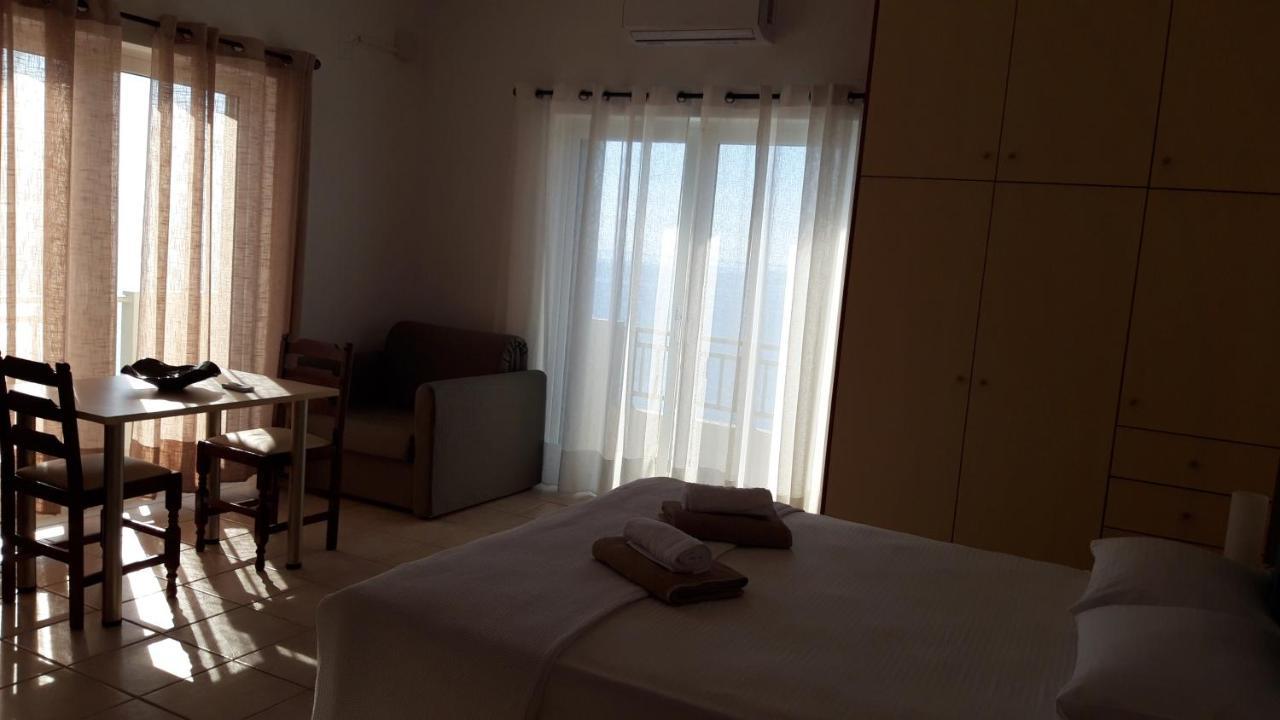 Villa Tzortzaki - Afroditi Tertsa ภายนอก รูปภาพ
